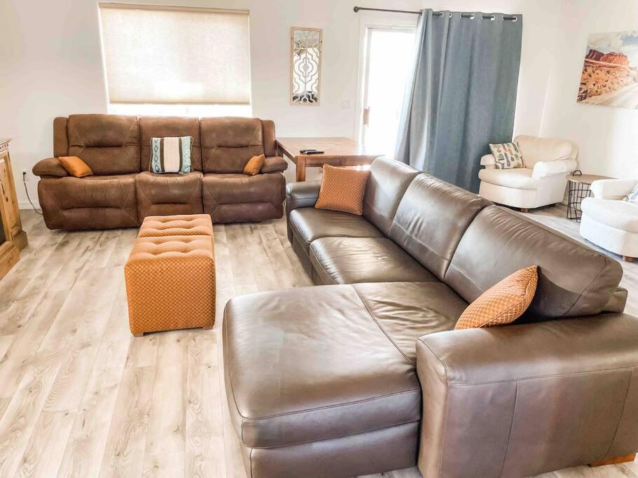 Private View On The Lake Side Of 95! Sleeps 16 Лейк-Хавасу-Сити Экстерьер фото